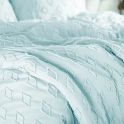 Southshore Fine Living Delta Clipped Jacquard Ultra-soft Duvet Cover Set With Shams -Chic Household Items GUEST 20fc053a e5ac 41fe b9f7 aa202a91df20