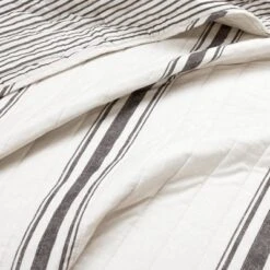 Farmhouse Striped Reversible Quilt Bedding Set - Lush Décor 8 Farmhouse Striped Reversible Quilt Bedding Set - Lush Décor -Chic Household Items GUEST 7e1f6aca f3f4 4828 a981 3dc6e1b99986