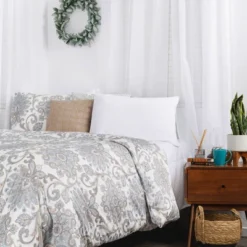 Southshore Fine Living Serenity 300 Thread-Count 100% Cotton Sateen Duvet Cover Set With Shams 9 Southshore Fine Living Serenity 300 Thread-Count 100% Cotton Sateen Duvet Cover Set With Shams -Chic Household Items GUEST 8805a00f e5e7 4008 afce ddfe0a4978c5