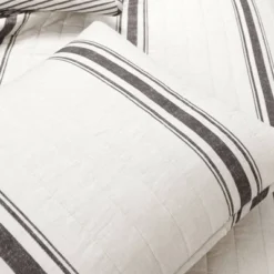 Farmhouse Striped Reversible Quilt Bedding Set - Lush Décor 9 Farmhouse Striped Reversible Quilt Bedding Set - Lush Décor -Chic Household Items GUEST aeb2ae5e ef5d 41ed 9151 3bc0ff965fc0